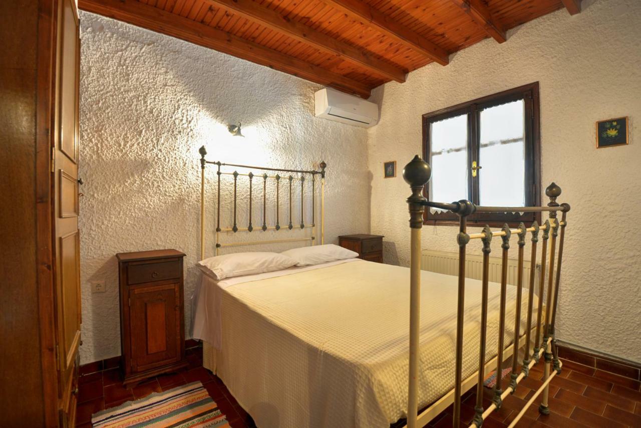 Villa Sofia Agios Georgios  Exteriör bild